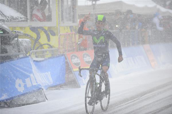 Nario Quintana wins stage 5